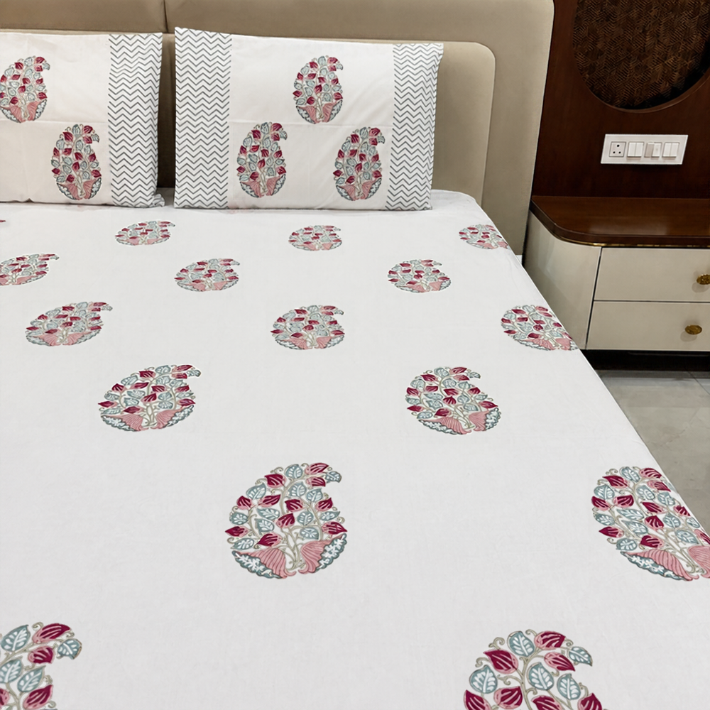 Pink City Paisley Set Hand Block Cotton Bedsheet