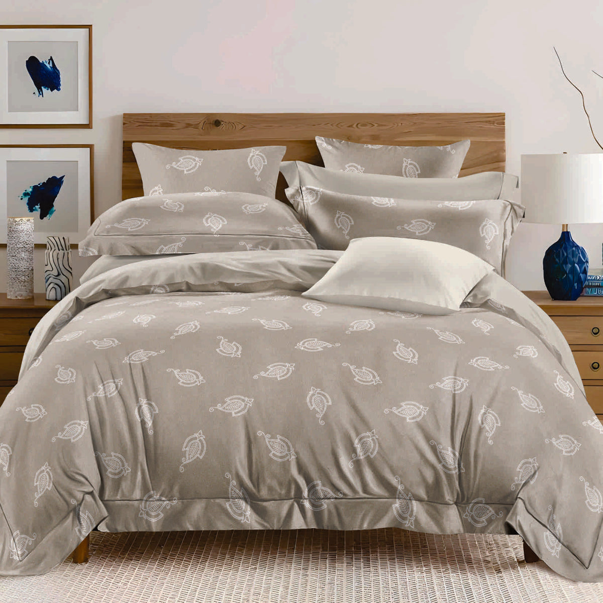 Royal Paisley Grey Bedsheet